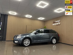 Skoda Octavia Combi - 1.0 TSI Greentech Ambition Business * Automaat / 1e Eig / Trekhaak / Navigatie / NL Auto