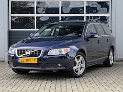 Volvo V70 - 1.6 T4 180pk Summum | Automaat | Leder | Xenon | Climate control | Stoelverwarming | Trekh