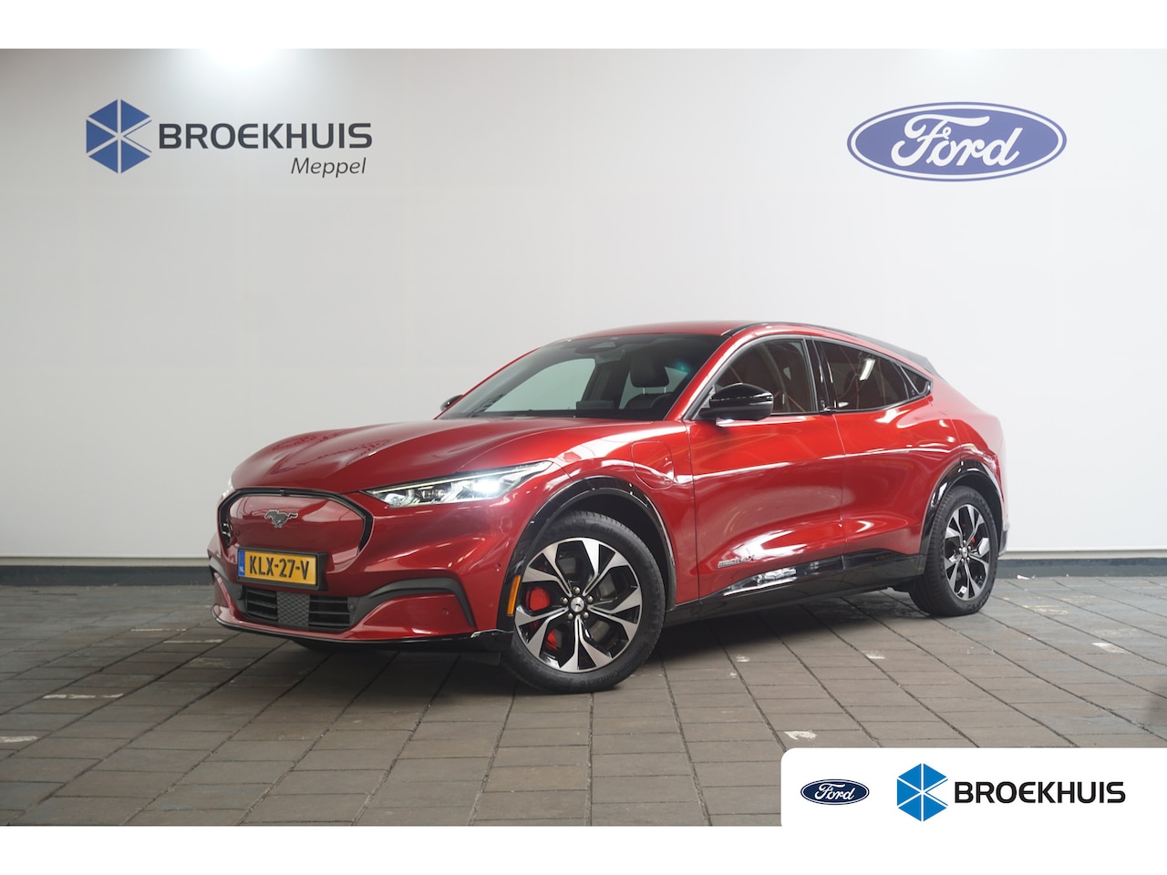 Ford Mustang Mach-E - Extended RWD 98 kWh | Achteruitrijcamera | Cruise control adaptief met Stop&Go en stuurhul - AutoWereld.nl