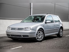 Volkswagen Golf - 2.3 V5 Highline | 92.000KM | 1e Lak | Schuifdak | Recaro | Climate Control