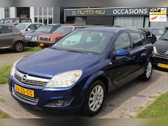 Opel Astra - 1.6 Temptation 5-deurs Airco APK juli 2027 Cruise LM-Velgen NAP
