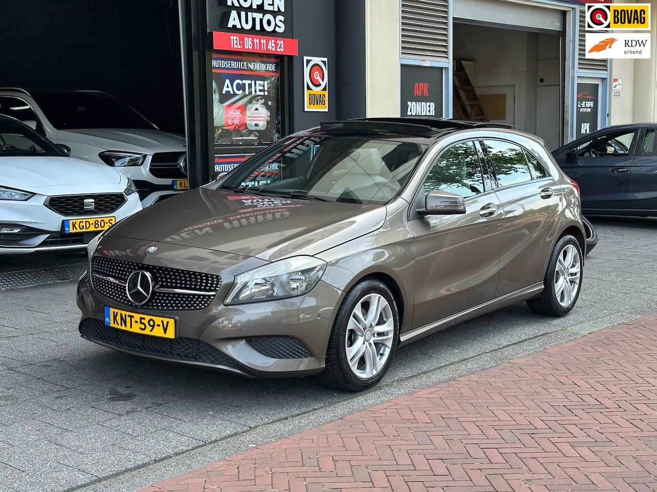 Mercedes-Benz A-klasse - 200 Ambition Automaat Panoromadak - AutoWereld.nl