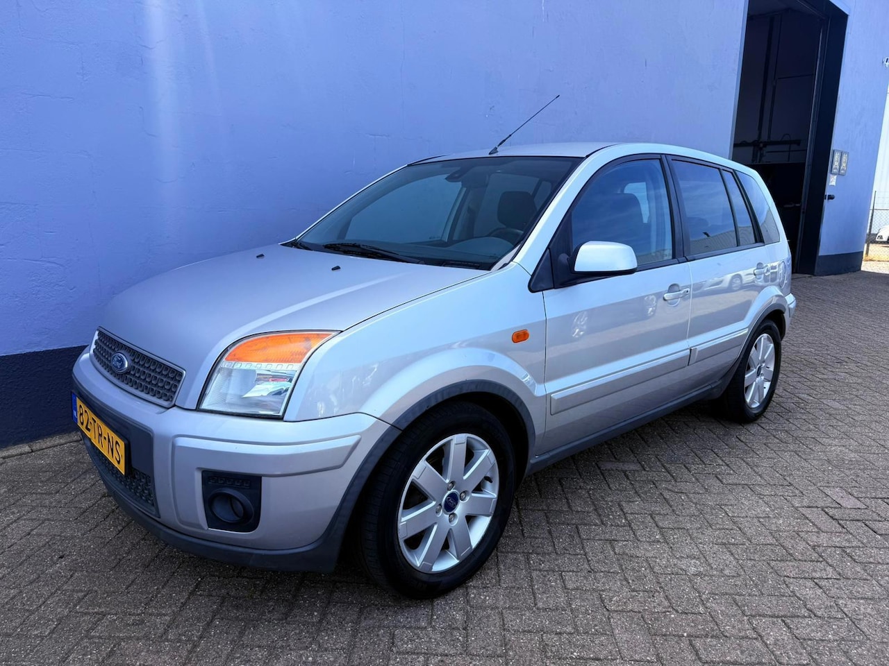 Ford Fusion - 1.6-16V Futura 5-Deurs - Airco - AutoWereld.nl