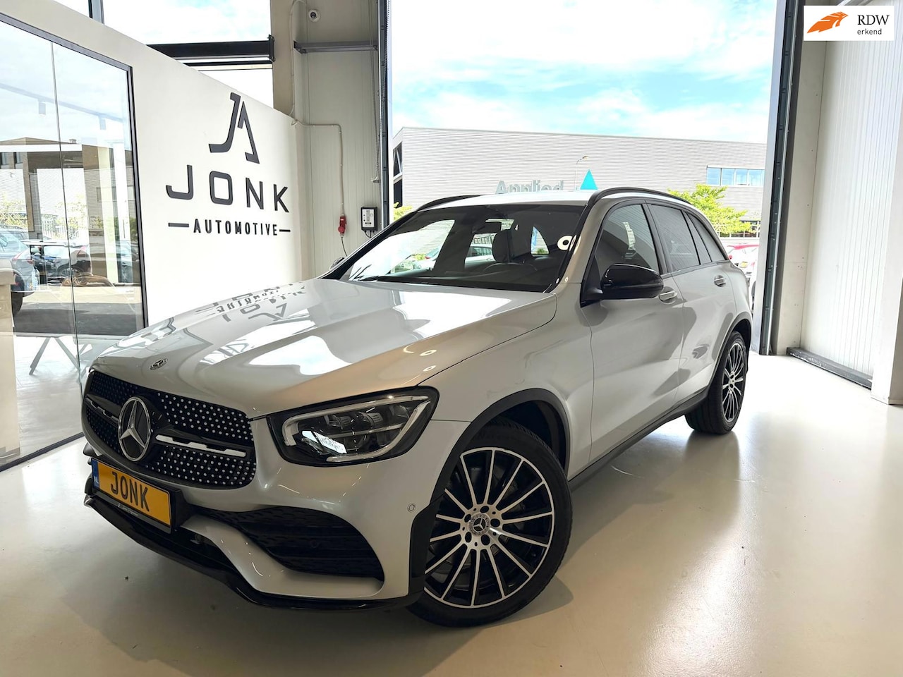 Mercedes-Benz GLC-klasse - 200 4MATIC AMG Premium Plus - AutoWereld.nl