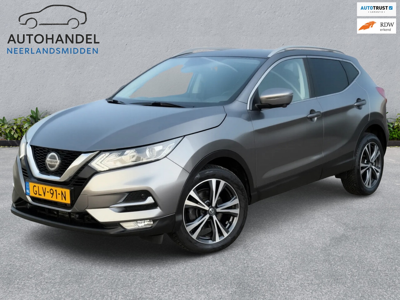 Nissan Qashqai - 1.2 N-Connecta navi pano 360 camera - AutoWereld.nl