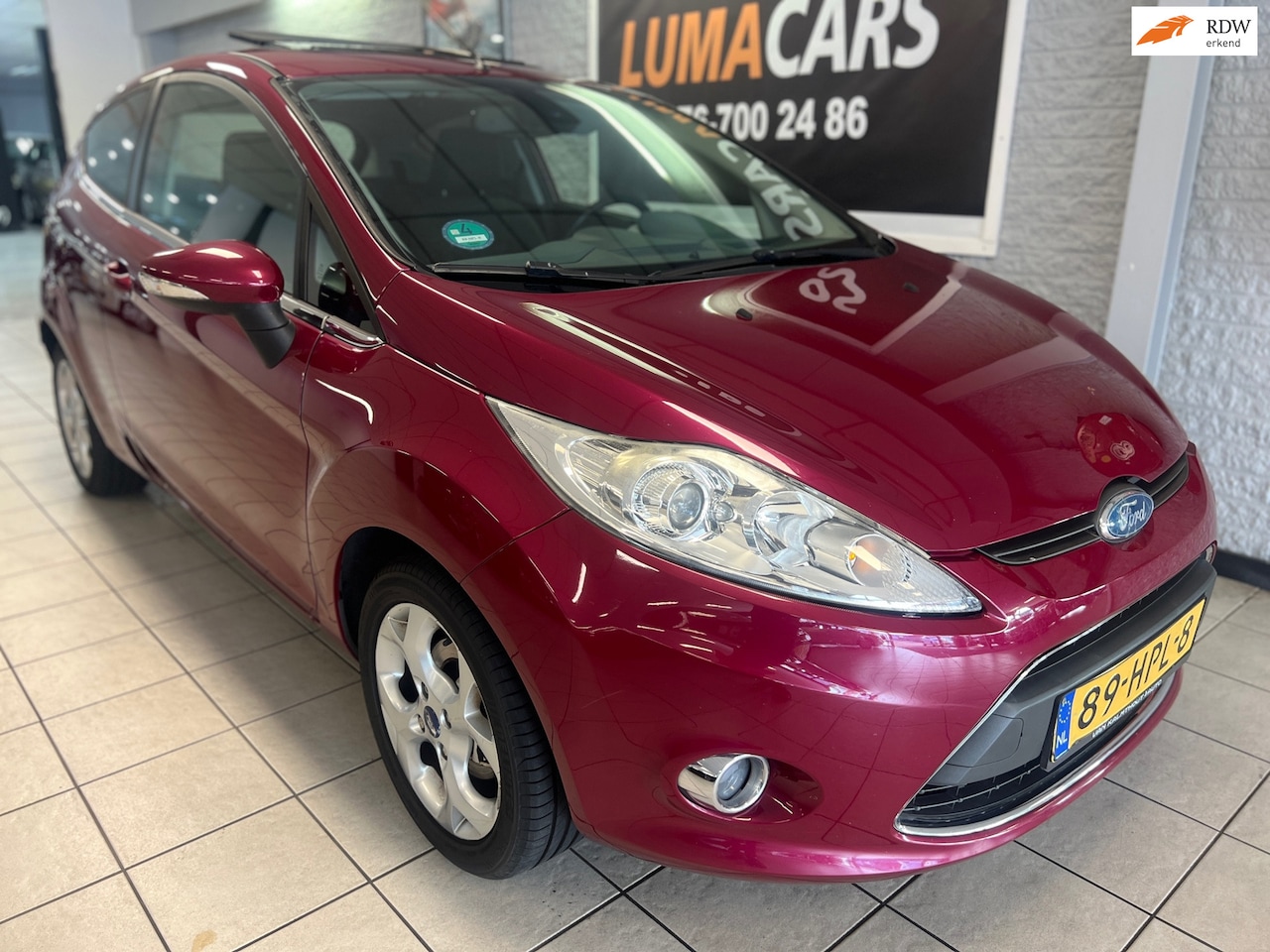 Ford Fiesta - 1.25 Titanium | Panorama | Distri* verv. | - AutoWereld.nl