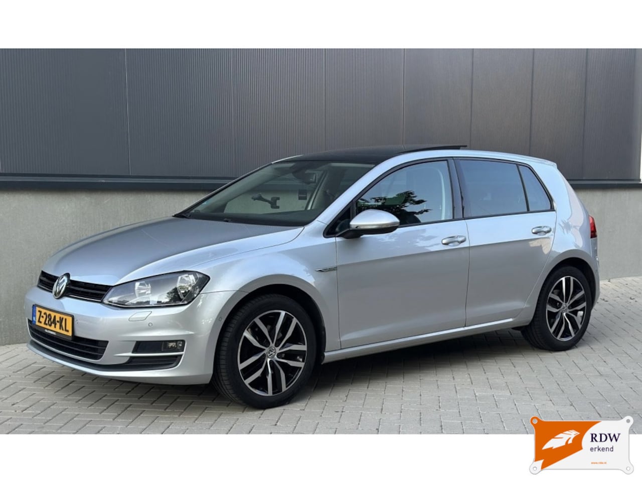 Volkswagen Golf - 1.4 TSI 150 PK Pano Multimedia Stoelver. - AutoWereld.nl