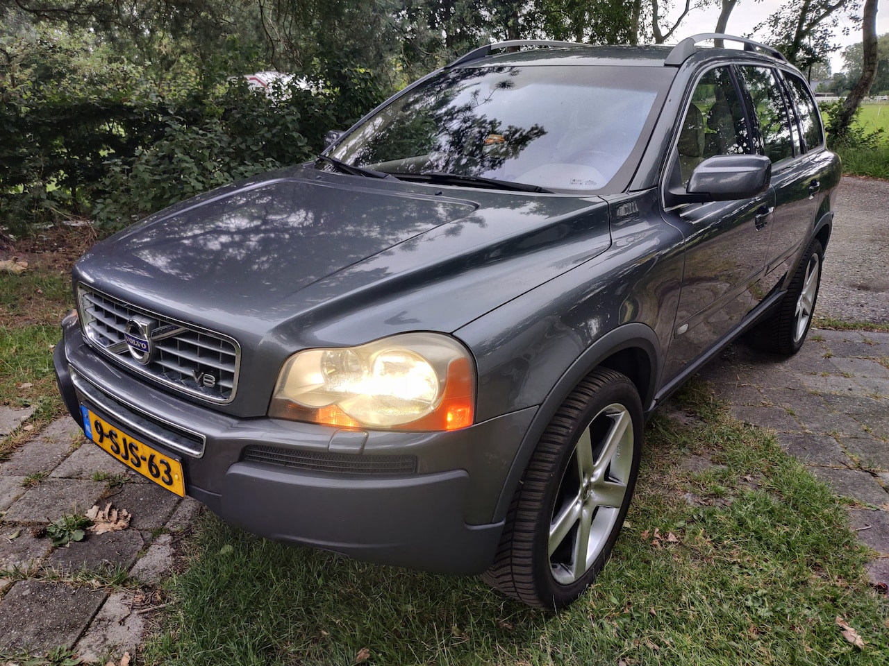 Volvo XC90 - 4.4 V8 Executive Hele nette auto, CarPlay, Xenon, Beige leer, 7-zitter, Heico velgen - AutoWereld.nl