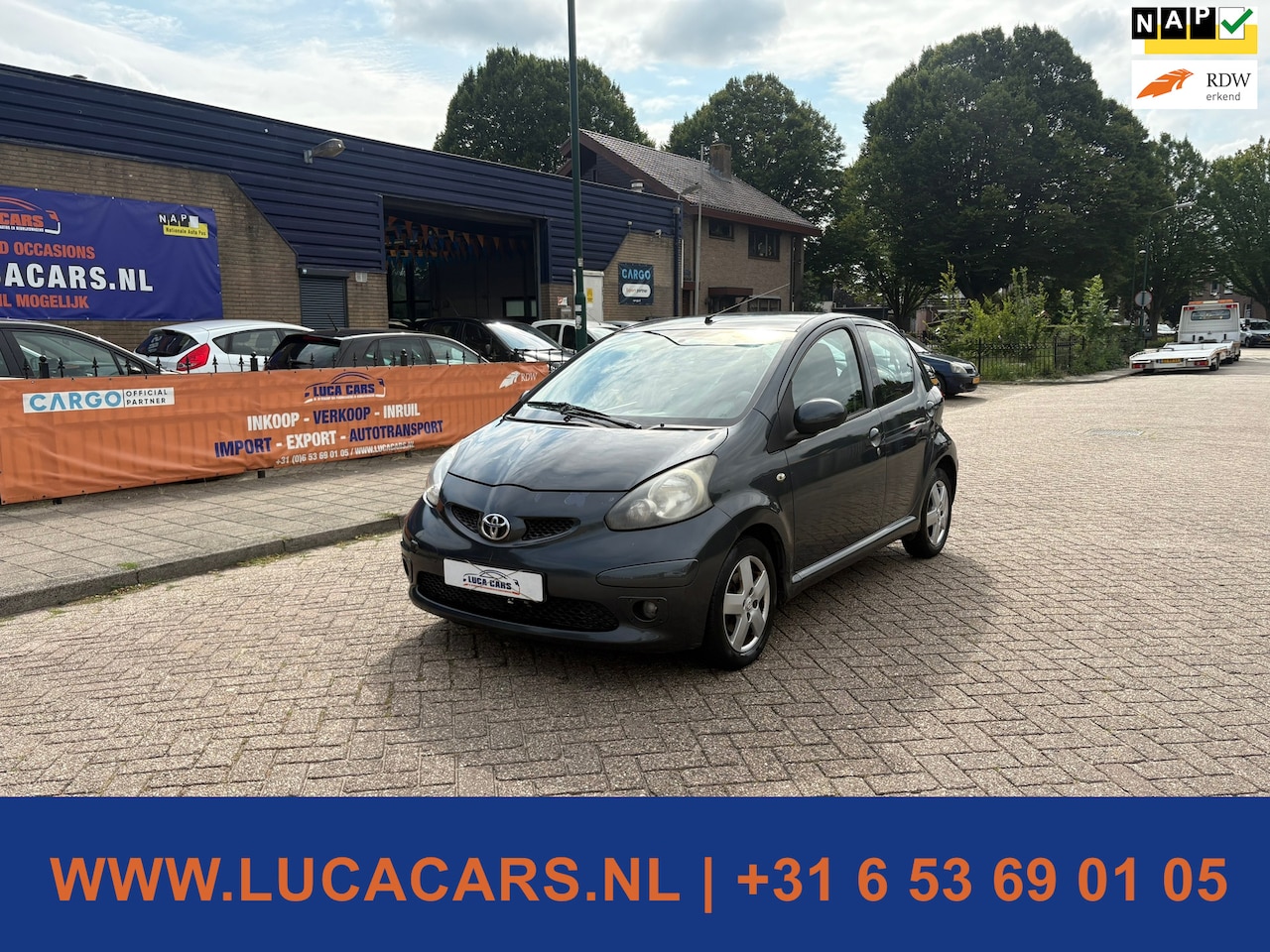 Toyota Aygo - 1.0-12V Sport Airco NIEUWE APK! - AutoWereld.nl