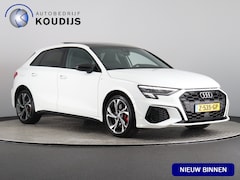 Audi A3 Sportback - 45 TFSI e S edition Competition (Black optiek / Pano / Carplay / Navi / Keyless / Sfeerver