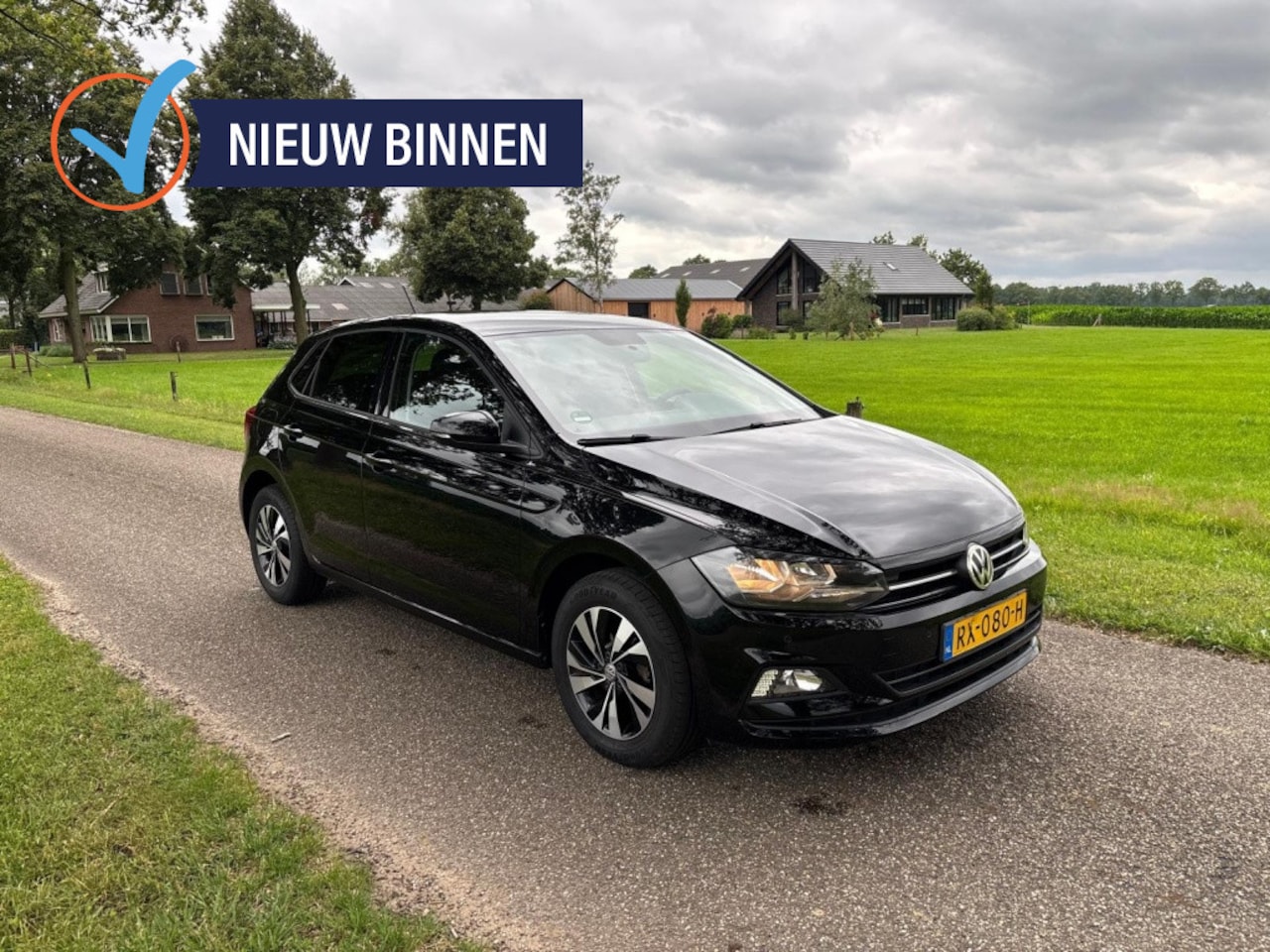 Volkswagen Polo - 1.0 Comfortline | Cruise Control | PDC V+A | Licht metaal | - AutoWereld.nl