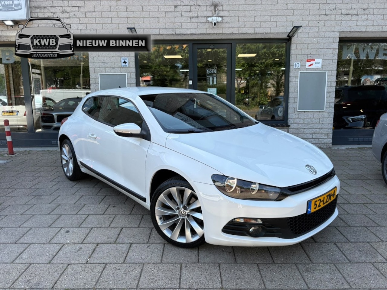 Volkswagen Scirocco - 1.4 TSI Highline Airco Apk Half Leer - AutoWereld.nl