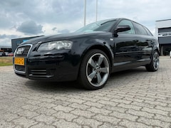 Audi A3 Sportback - 1.6 FSI Attraction