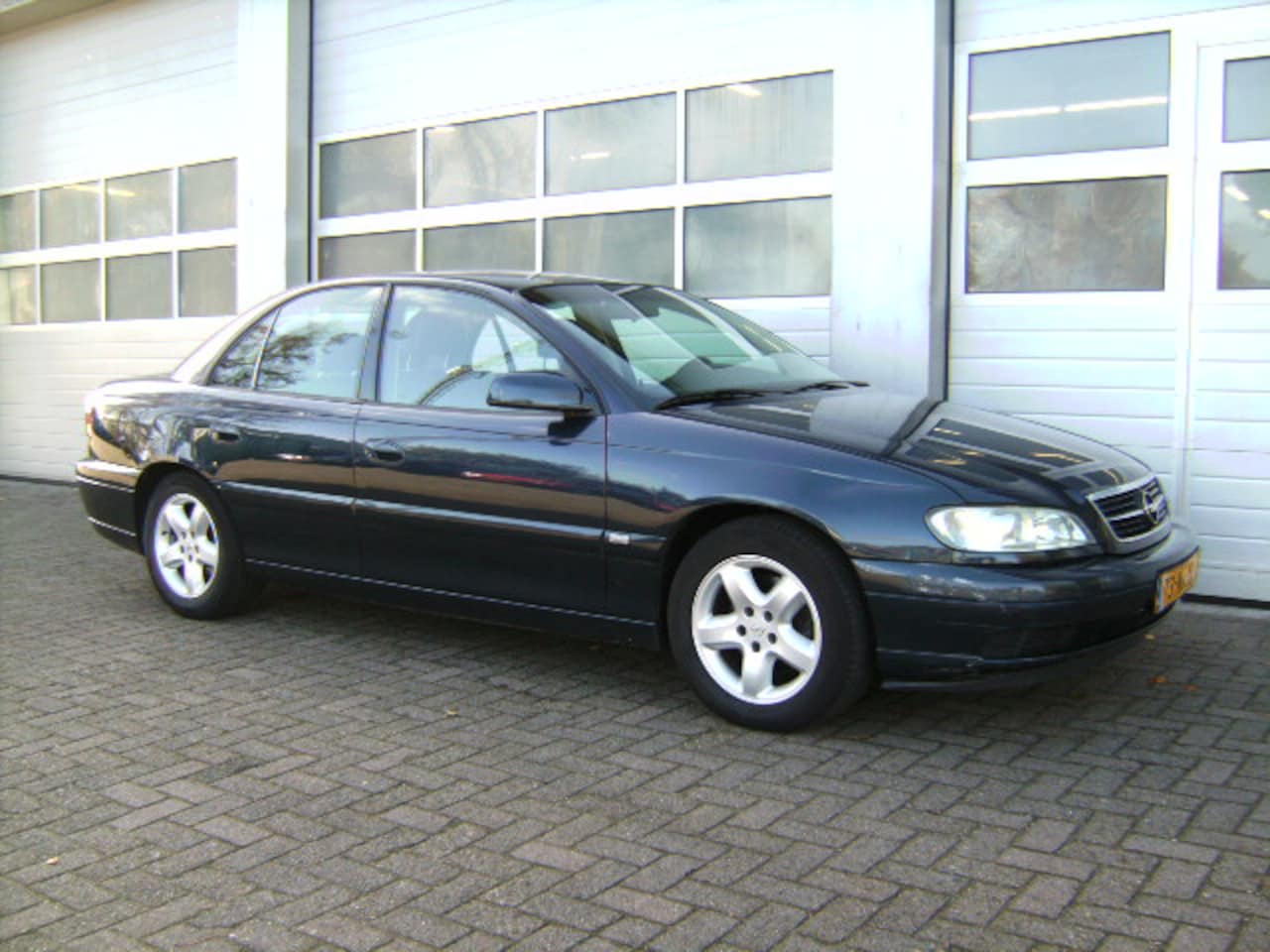 Opel Omega - 2.2 DTI SDN ZONDER APK - AutoWereld.nl
