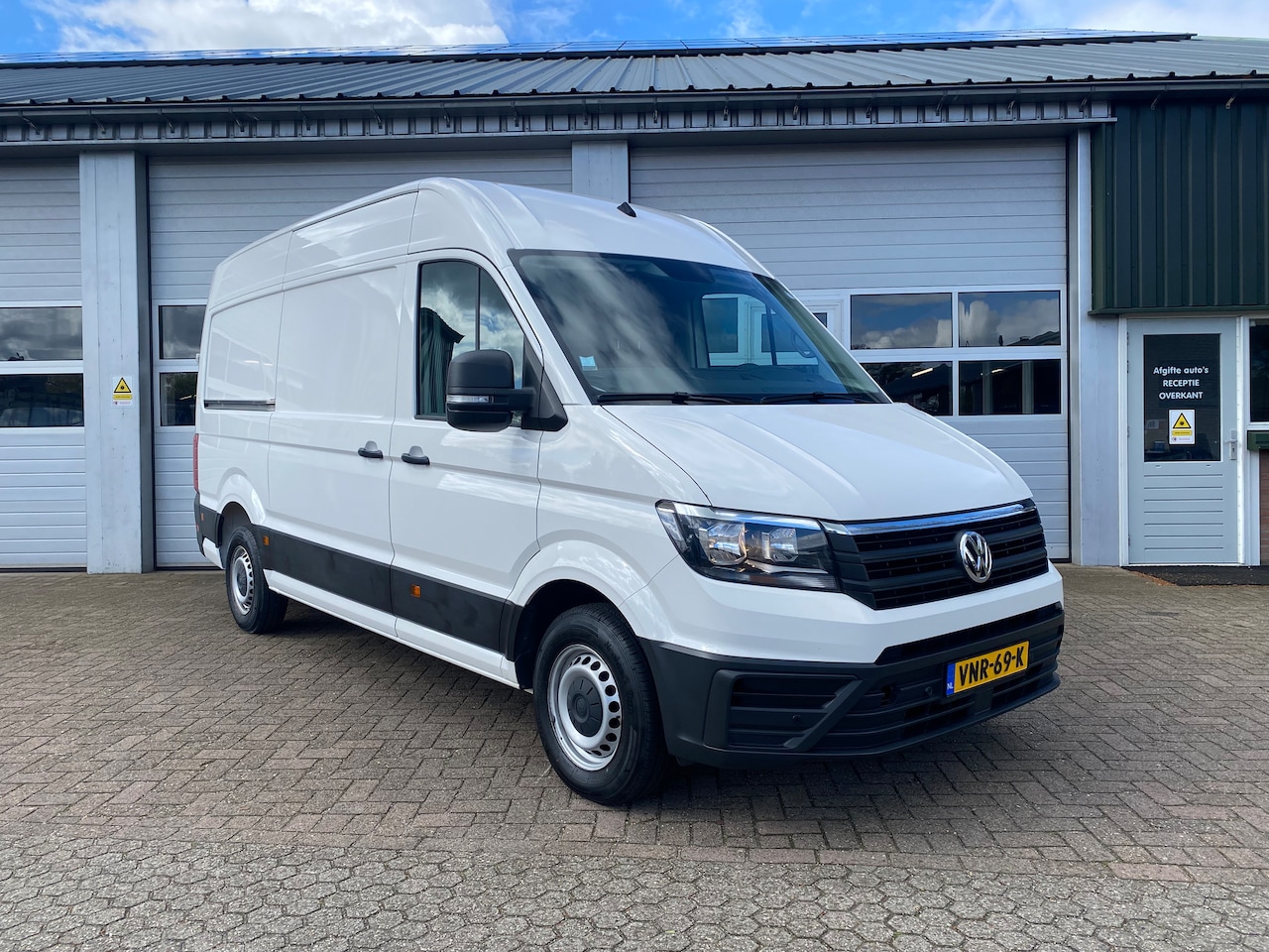 Volkswagen Crafter - CC 2.0 TDI 140pk L3H3 FWD - AutoWereld.nl