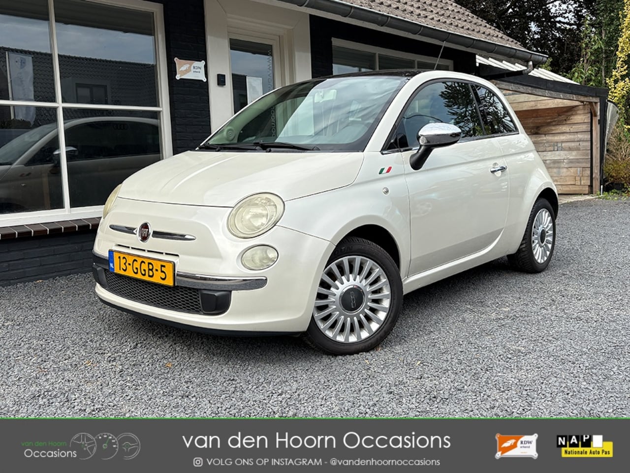 Fiat 500 - 1.2 PARELMOER | PANODAK | AIRCO | LEDER | APK'27 - AutoWereld.nl