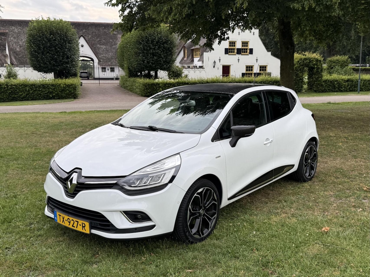 Renault Clio - 0.9 TCe Bose Edition Renault dealer onderhouden - AutoWereld.nl