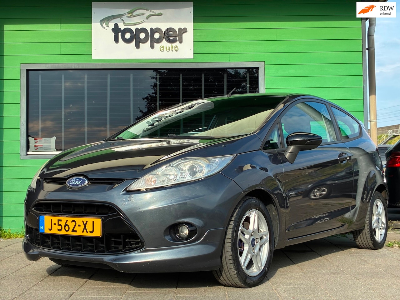 Ford Fiesta - 1.6 Sport|2e Eigenaar|Navigatie|ClimateControl|CruiseControl| - AutoWereld.nl