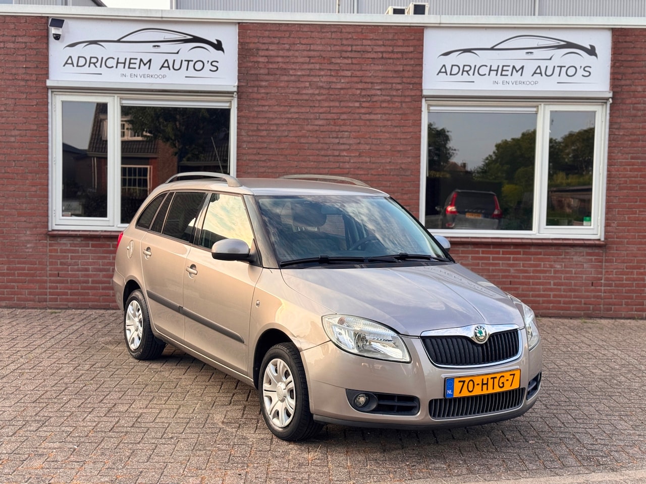 Skoda Fabia Combi - 1.4-16V Ambiente Airco Cruise Trekhaak - AutoWereld.nl
