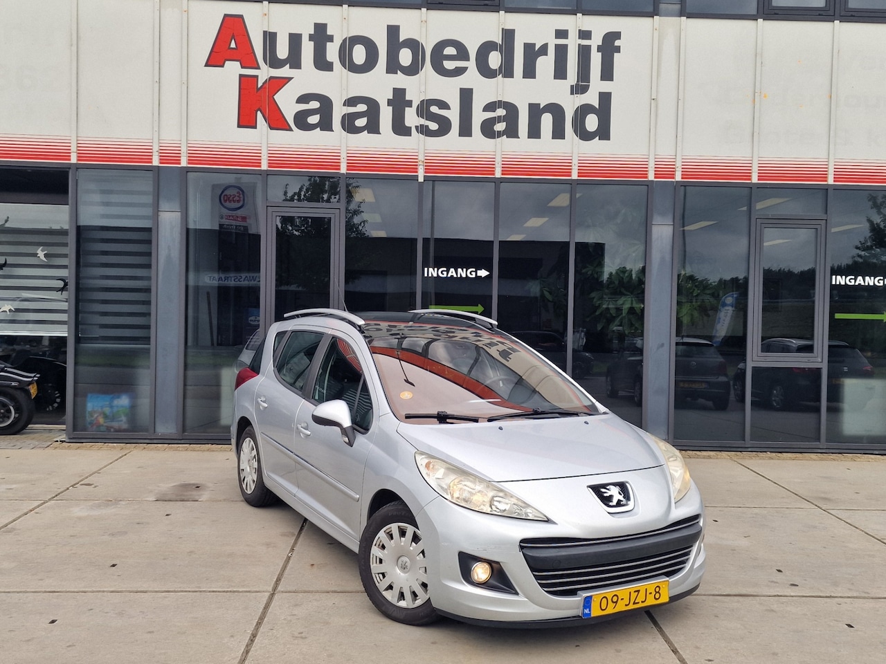 Peugeot 207 SW - 1.6 HDIF XS - Pano - Cruise - Trekhaak - - AutoWereld.nl