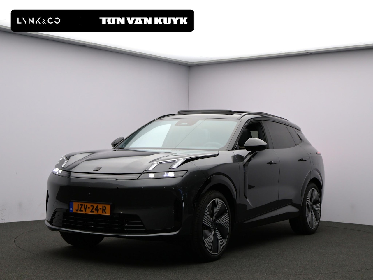 Lynk & Co 08 - 1.5 More / Panoramadak / 360 Camera / Harman Kardon audio / Massage + Ventilatie voorstoel - AutoWereld.nl