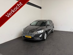 Ford Focus Wagon - 1.0 EcoBoost ST Line Business. Trekhaak