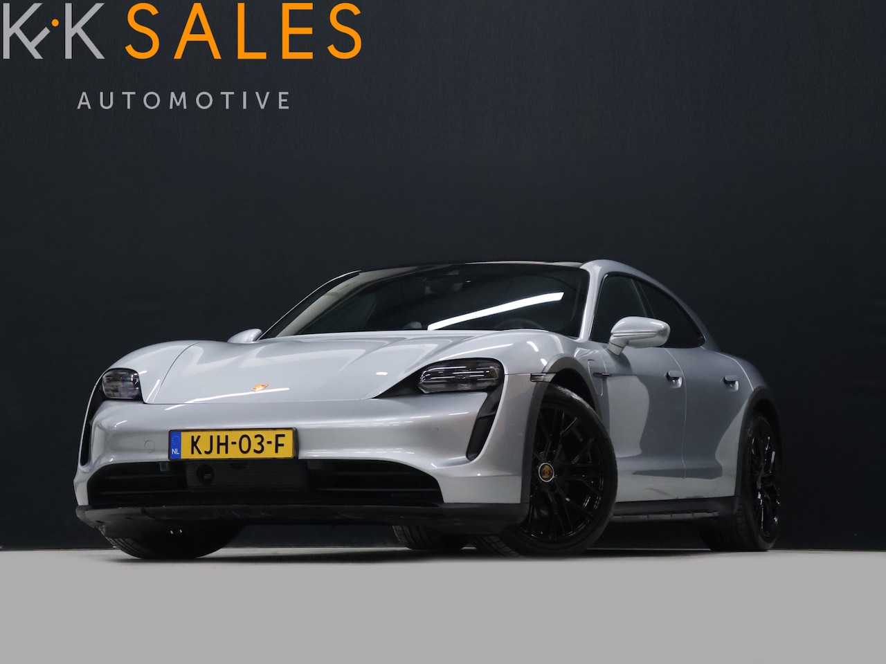 Porsche Taycan Cross Turismo - 4 93 kWh [LUCHTVERING, ADAPTIVE CRUISE, MEMORY SEATS, APPLE CARPLAY, ANDROID, CAMERA, PDC - AutoWereld.nl