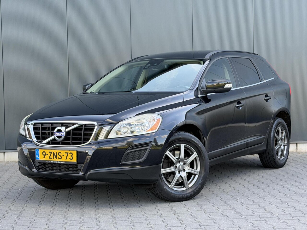 Volvo XC60 - D3 Automaat Summum Leder - Cruise - Trekhaak - Stoelverwarming. - AutoWereld.nl