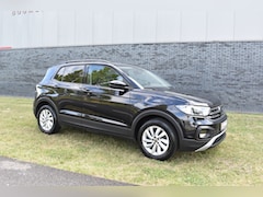 Volkswagen T-Cross - 1.0 TSI Life Navigatie Stoelverwarming Prijs is incl. btw