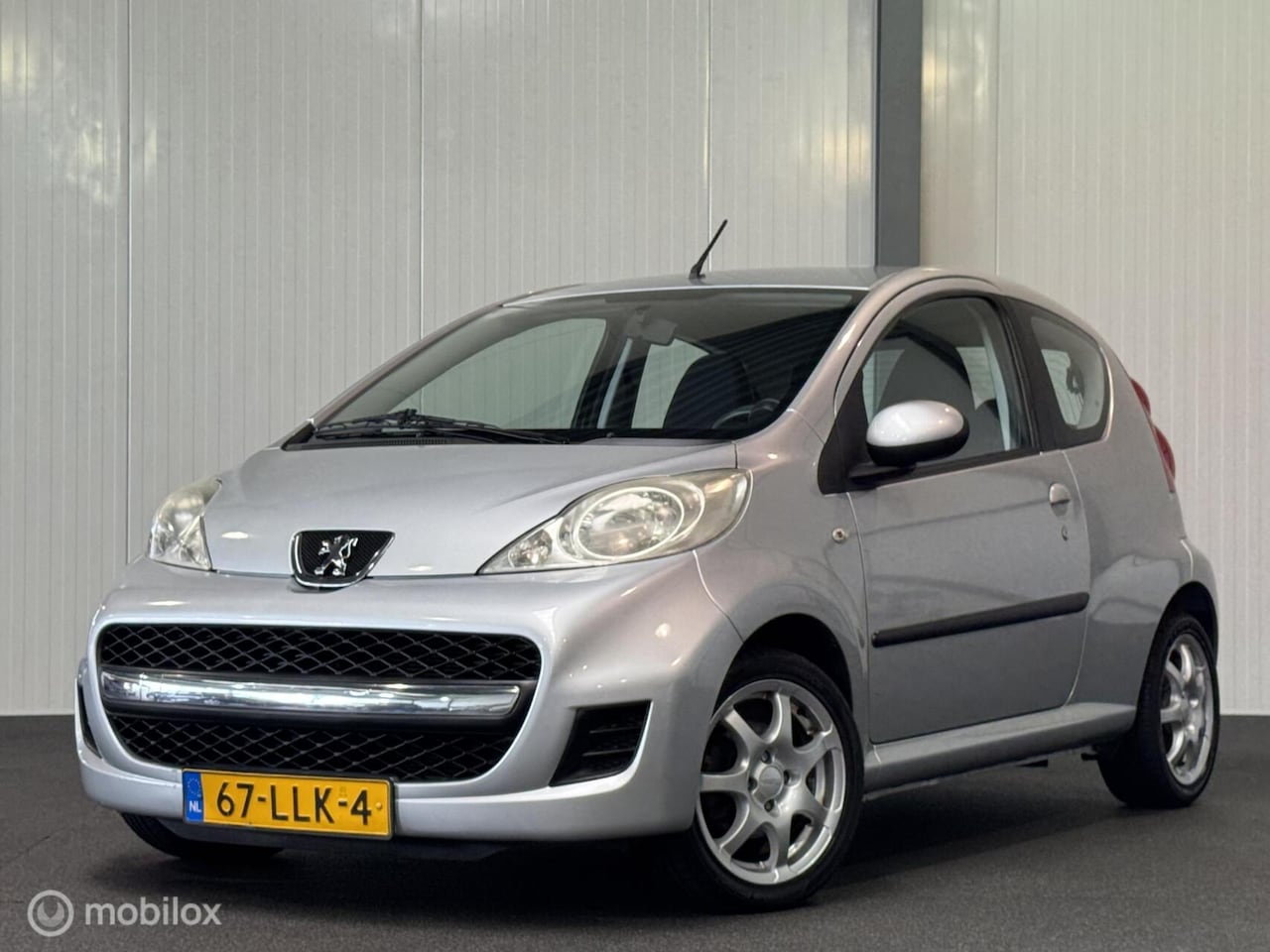 Peugeot 107 - 1.0-12V XS [ NAP eerste eigenaar ! airco LM ] - AutoWereld.nl