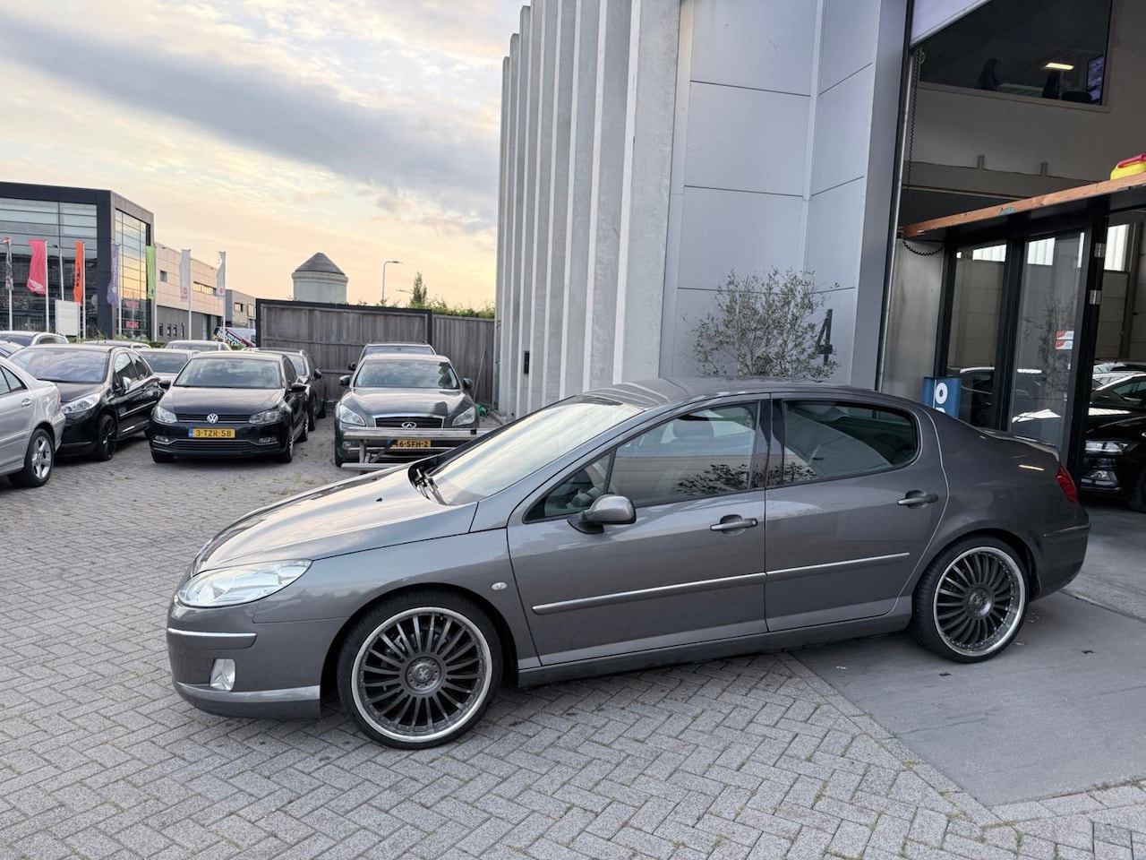 Peugeot 407 - 2.0 ST Pack FACELIFT! 19INCH! CLIMA! CRUISE! INRUIL MOGELIJK! - AutoWereld.nl