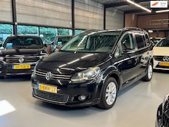 Volkswagen Touran - 1.6 TDI DSG BlueMotion