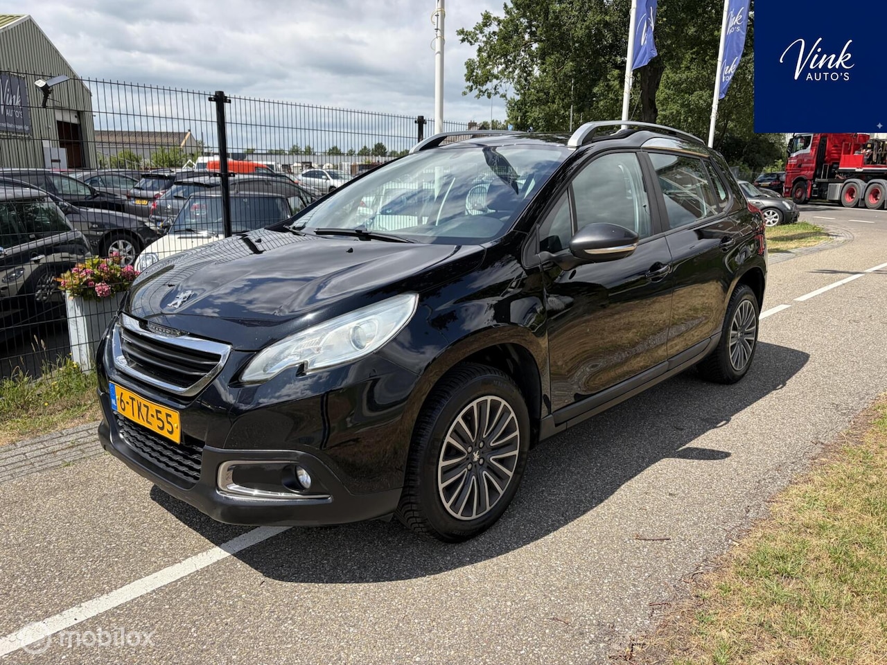 Peugeot 2008 - 1.2 VTi Active Pack Premium | NAV | Distributieriem vervangen | Cruise Control - AutoWereld.nl
