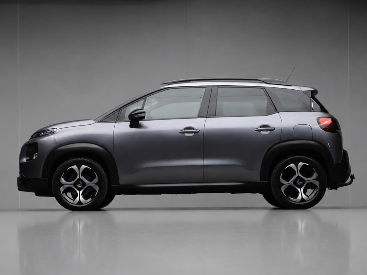 Citroën C3 Aircross - 1.2 PureTech S&S Shine Sport (APPLE CARPLAY,NAVI,CLIMATE,CRUISE,LED,ELEKTRISCH PAKKET,SPOR - AutoWereld.nl