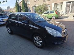 Opel Corsa - 1.2-16V Essentia