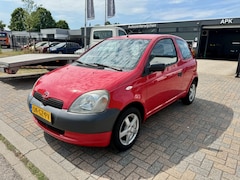 Toyota Yaris - 1.0-16V VVT-i - Weinig km - Uniek