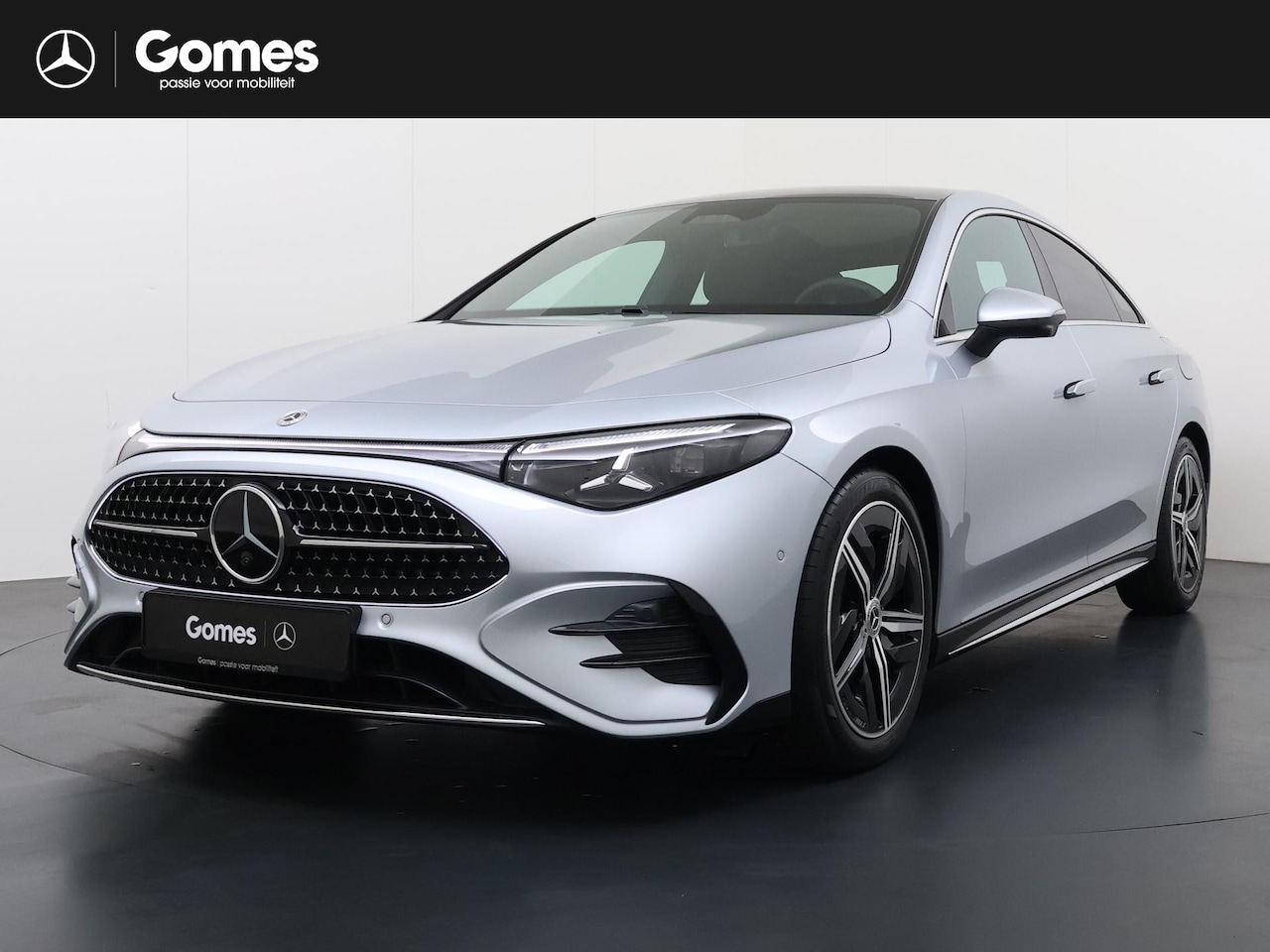 Mercedes-Benz CLA-Klasse - 180 Business Solution AMG | Panoramadak | Adaptieve Cruise Control | Dodehoekassistent | V - AutoWereld.nl
