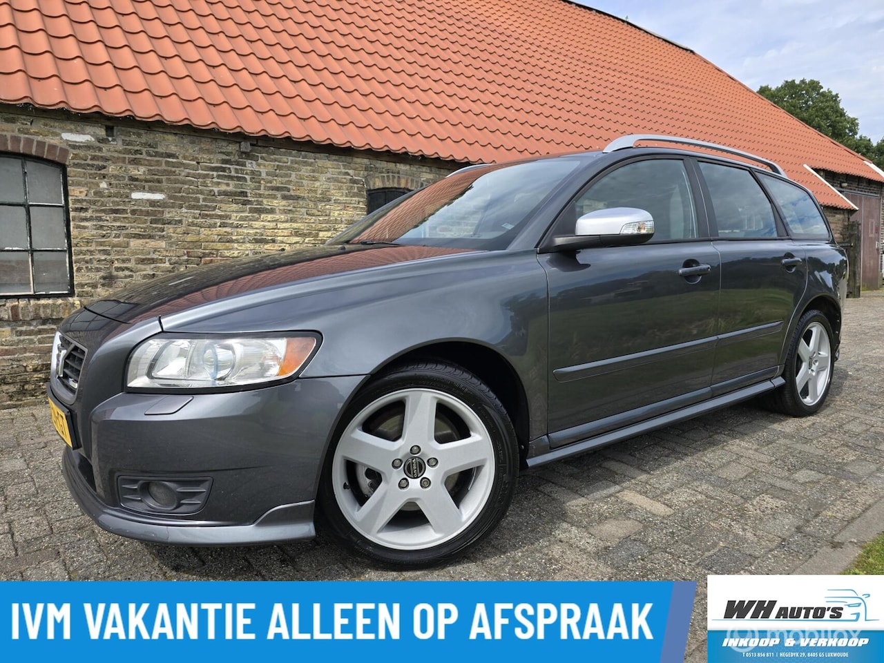 Volvo V50 - 2.4i Momentum R-Design | Goed onderhouden! - AutoWereld.nl