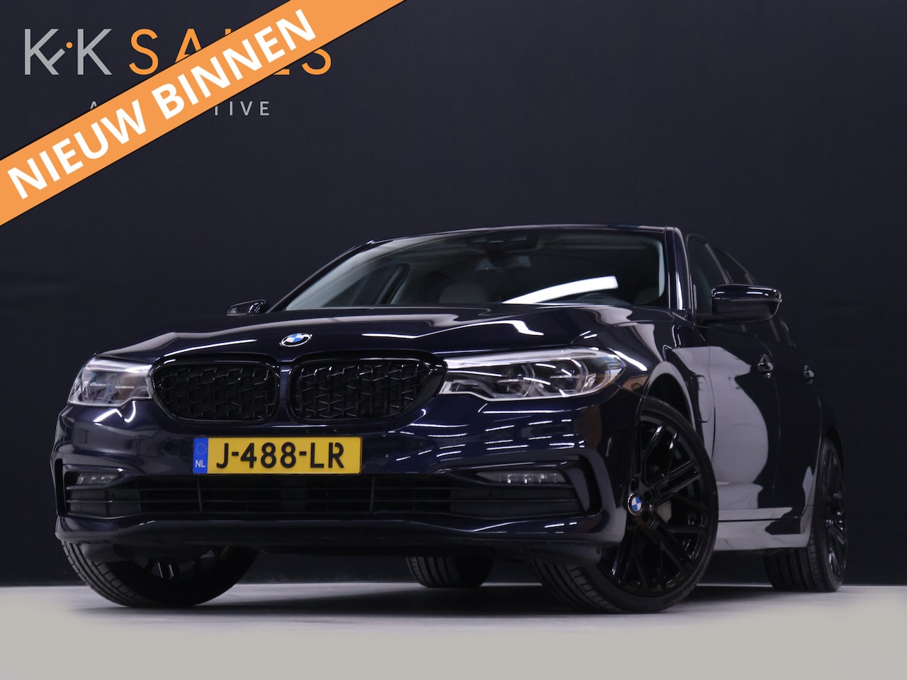 BMW 5-serie - 530e M Sport [APPLE CARPLAY, ANDROID AUTO, MEMORY SEATS, CAMERA, STOELVERWARMING, HEAD UP - AutoWereld.nl