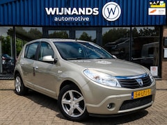 Dacia Sandero - 1.2 Lauréate Airco Elektr ramen Lm Nieuwe APK