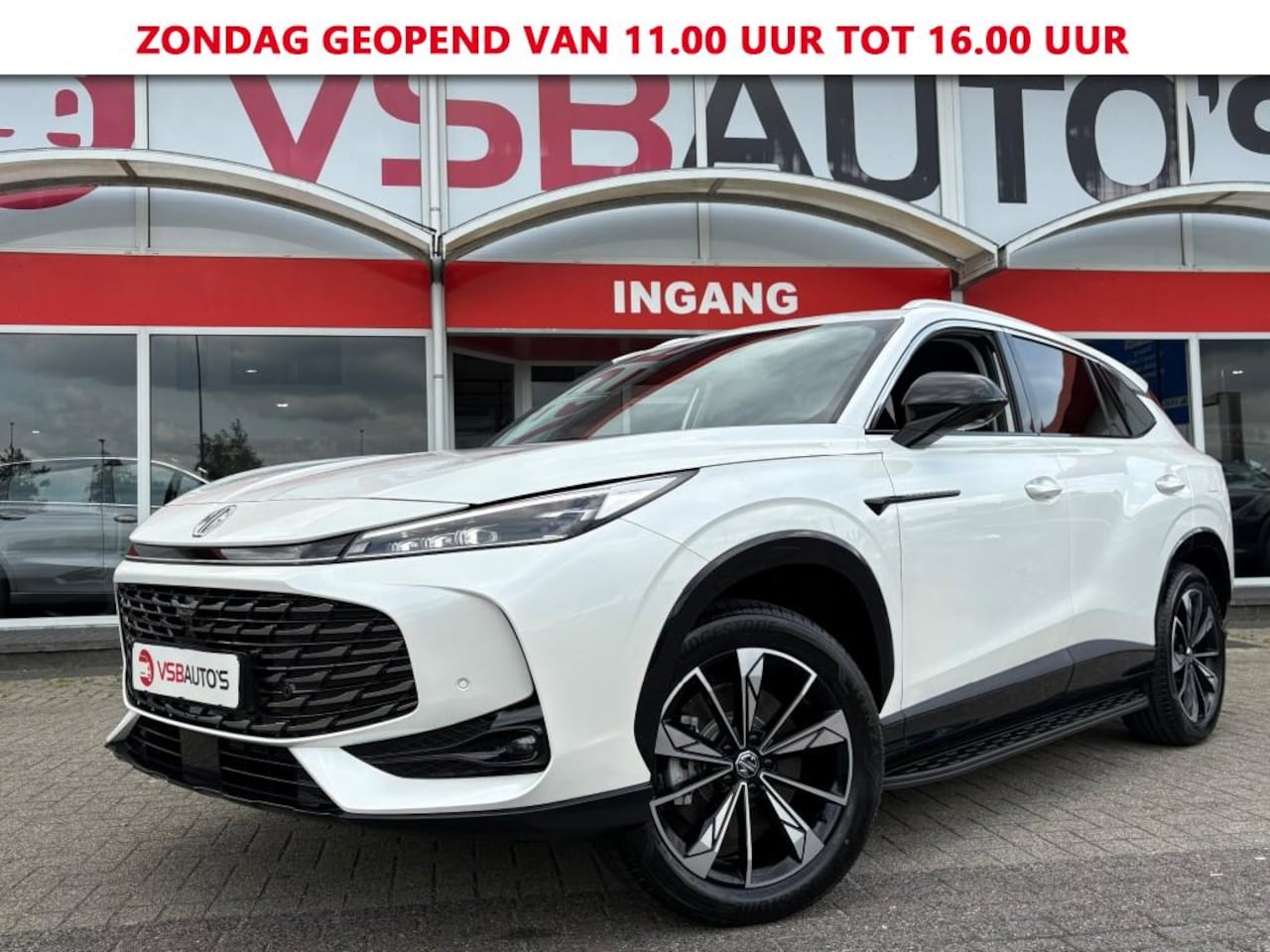 MG EHS - 1.5 PHEV LUXURY 272PK AUT. NAVI CARPLAY 360CAMERA AIRCO - AutoWereld.nl