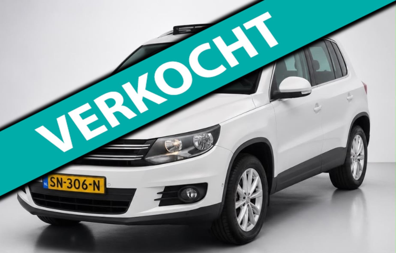 Volkswagen Tiguan - 2.0 TDI Automaat Sport&Style 4Motion pano Navi leer clima cruise controle lm-velgen elektr - AutoWereld.nl