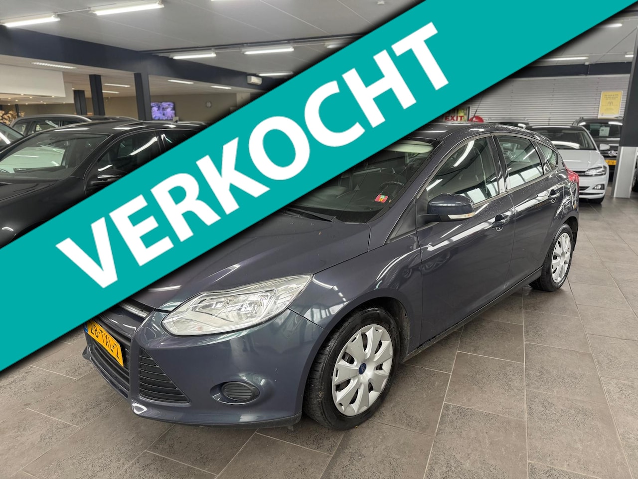 Ford Focus - 1.0 EcoBoost EXPORT&HANDEL 5-deurs airco elektrische pakket 102dzkm nap dealer onderhouden - AutoWereld.nl