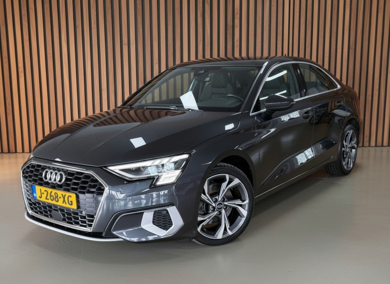 Audi A3 Limousine - 30 TFSI Business edition | Carplay | Virtual cockpit | - AutoWereld.nl