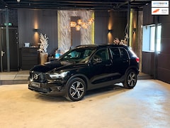 Volvo XC40 - 2.0 T4 R-Design