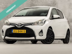 Toyota Yaris - 1.0 VVT-i Sport (SCHERM, AIRCO, BLUETOOTH, SPORTSTOELEN, MULTIFUNCTIONEEL STUURWIEL, NIEUW