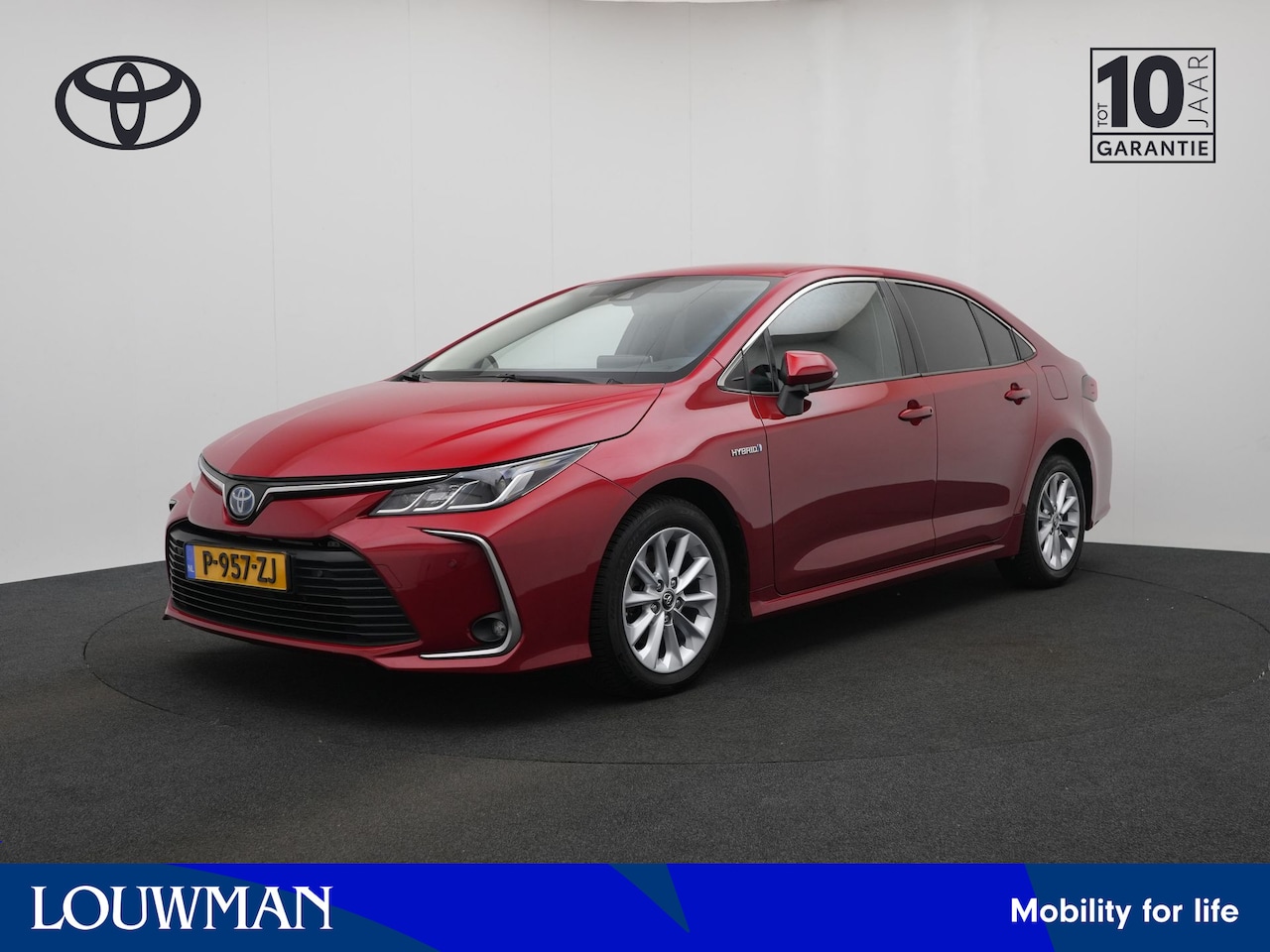 Toyota Corolla - 1.8 Hybrid Dynamic | Afneembare Trekhaak - AutoWereld.nl