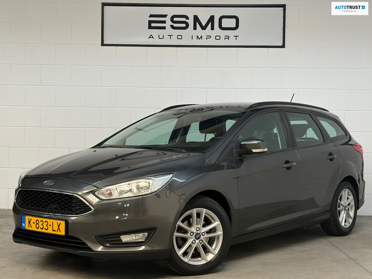 Ford Focus Wagon - 1.0 EcoBoost Trend Edition Trekhaak Climate control - AutoWereld.nl