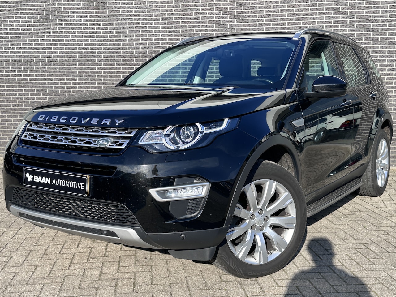 Land Rover Discovery Sport - 2.2 TD4 4WD HSE Luxury 2.2 TD4 4WD HSE Luxury - AutoWereld.nl