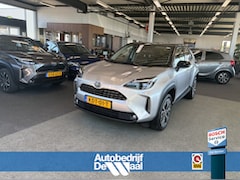 Toyota Yaris Cross - 1.5 Hybrid Adventure PANORAMADAK/LEDER/JBLAUDIO/HUD/PDC/18INCH